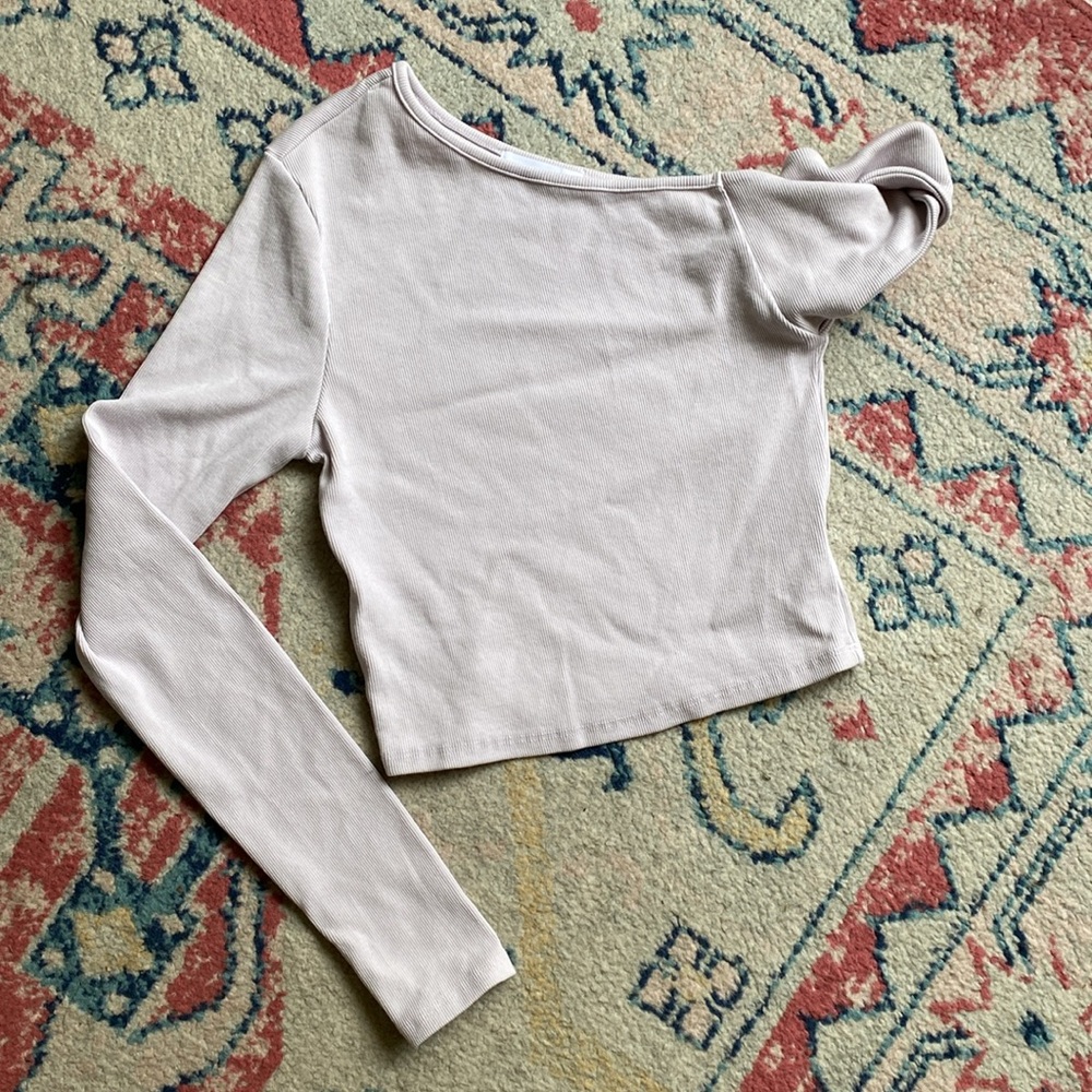Lover and Friends CIENE TOP Ribbed Lilac Grey XS One Shoulder Statement Sleeve - Picture 2 of 10